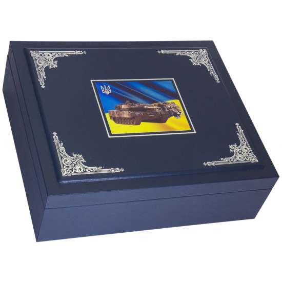 Подарунковий набір для віскі "Звитяжний тризуб". 