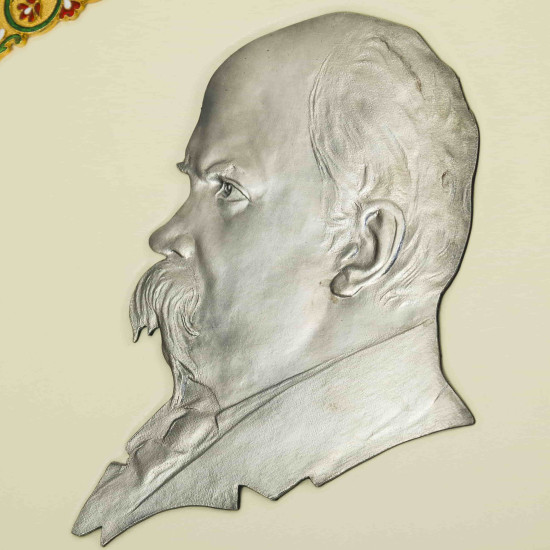 Подарункове видання "Кобзарь" Шевченко Т.Г. з ювелірним декором (метал, сріблення, позолота, емалі)