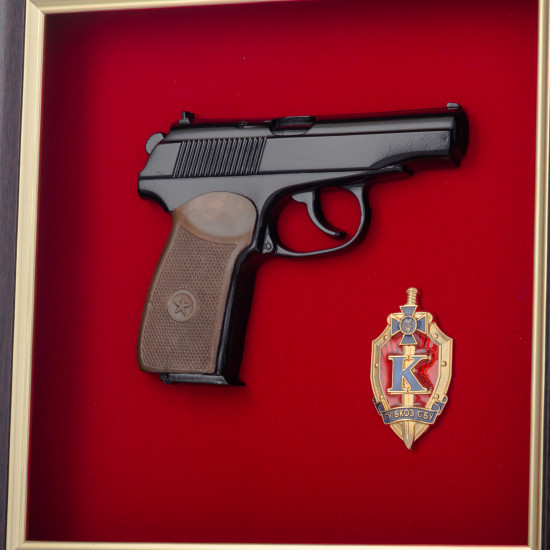 Сувенір "Пістолет Макарова та емблема БКОП СБУ"