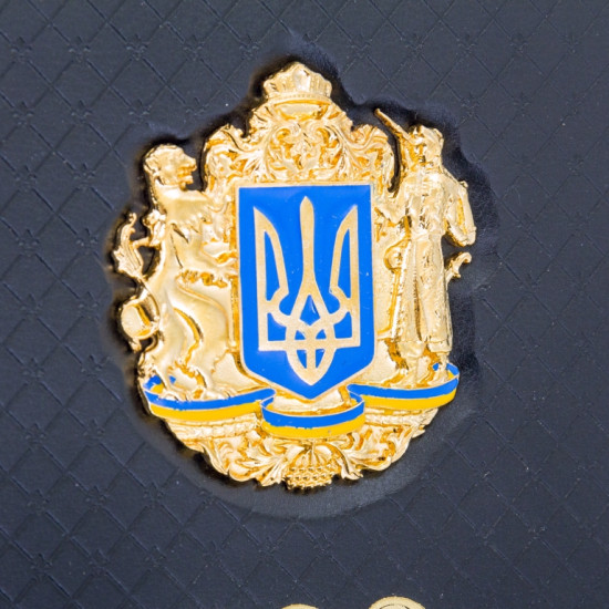 Книга "100 Видатних імен України"