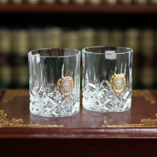 Подарунковий сет келихів для віскі "Мамай, або Перші козаки" (книга + 2 кришталеві келихи з металевим посрібленим та позолоченим декором)