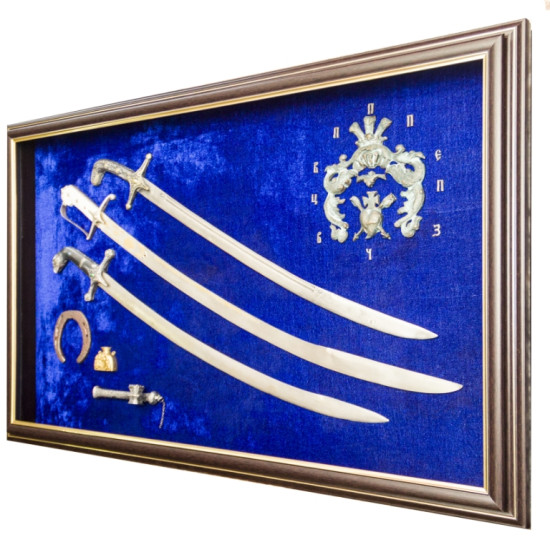 Історичний подарунок з репліками шабелі Івана Мазепи, шаблі кінця XVII-XVIII ст. (Персія) та шаблі XVIII ст. Річ Посполитої