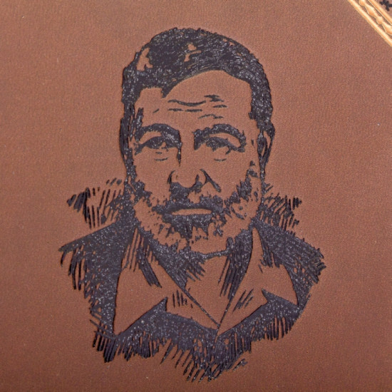 Бібліотека "Ернест Хемінгуей"