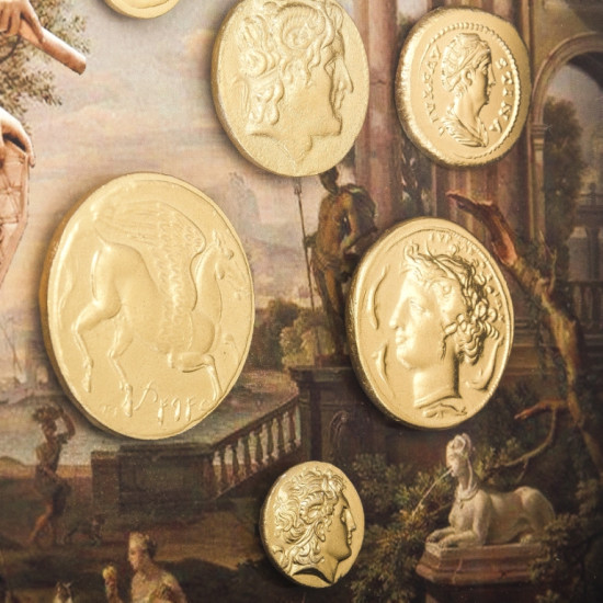 Картина на металі "Історія античного світу. Гай Юлій Цезар" з репліками позолочених монет