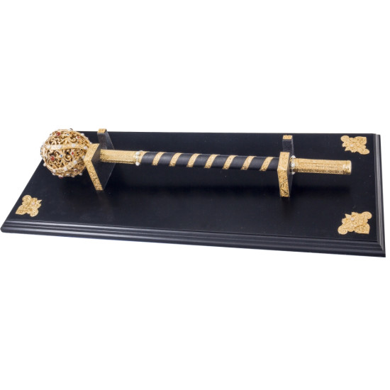 Булава з ювелірним декором та інкрустацією дорогоцінним камінням у подарунковому футлярі