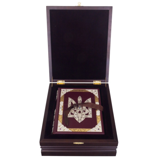 Подарункове видання «Ілюстрована історія України»  Грушевський М.С. з ювелірним декором та інкрустацією дорогоцінним камінням в дерев'яному футлярі