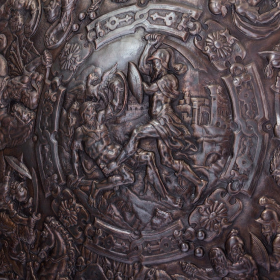 Щит із батальними сценами