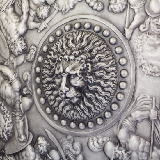 Щит рондаш із зображенням лева