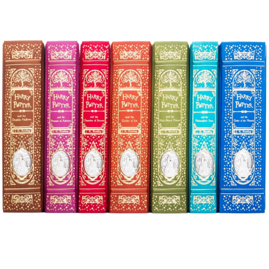 Подарункове видання "Harry Potter"  у 7 томах на англійській мові з металевим посрібленим декором