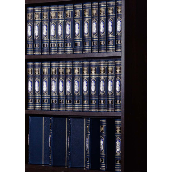  Історична бібліотека в 30 томах в шкірі з посрібненими накладками в емалях