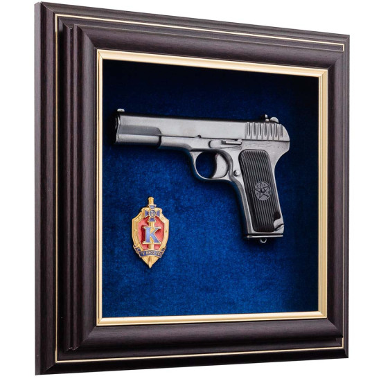 Сувенір "Пістолет ТТ та емблема БКОП СБУ"