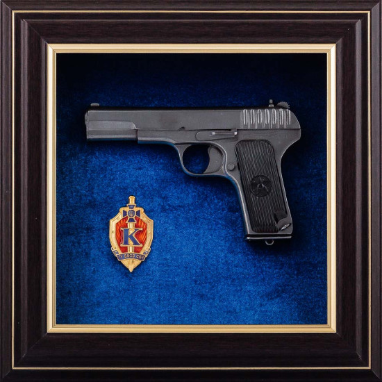 Сувенір "Пістолет ТТ та емблема БКОП СБУ"