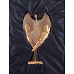 Подарунок "Ніка" (скульптура з позолотою)