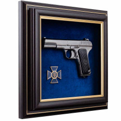 Сувенір "Пістолет ТТ та емблема СБУ"