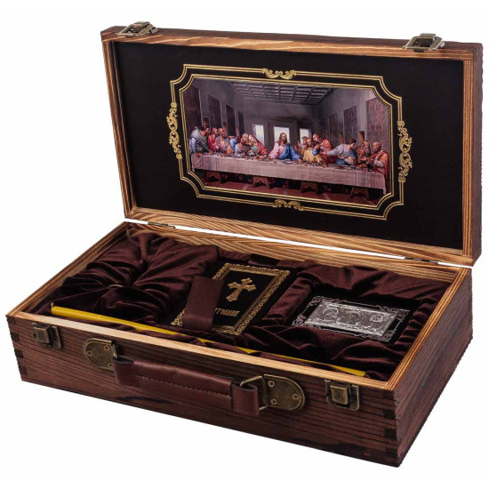 "Набір для Душі: Молитва і Світло" у футлярі з високоякісної деревини