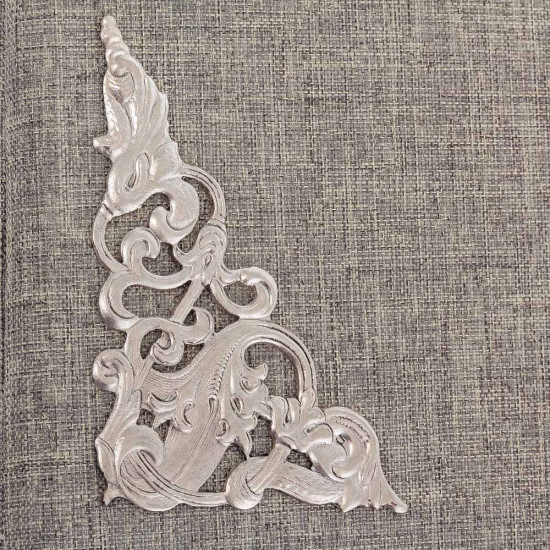 Альбом "Хранителька спогадів - квітуча Гармонія" з посрібленим ювелірним декором