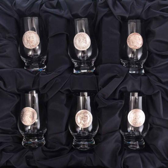 Подарунковий набір"Римські імператори"  з 6 келихів для віскі з посрібленими репліками античних монет