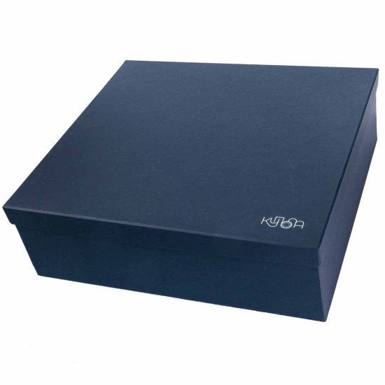 Програвач у стилі ретро-валізи з картиною на металі та декором  позолоченим гербом України