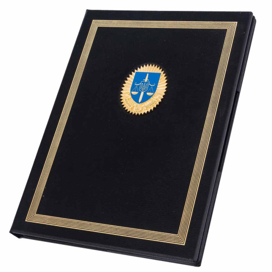 Папка для документів з позолоченою емблемою Генеральної прокуратури