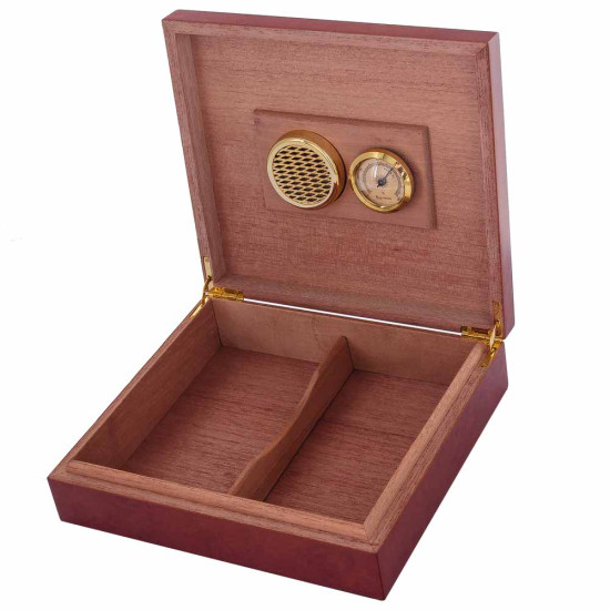 Подарунок "Х'юмідор".  Скринька для сигар з посрібленою медалью з зображенням В. Черчилля