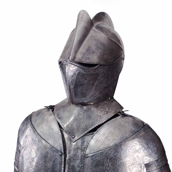 Декоративний лицарський обладунок максиміліанівського типу 