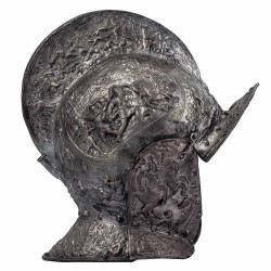 Декоративний металевий посріблений шолом пізнього Середньовіччя та Ренесансу