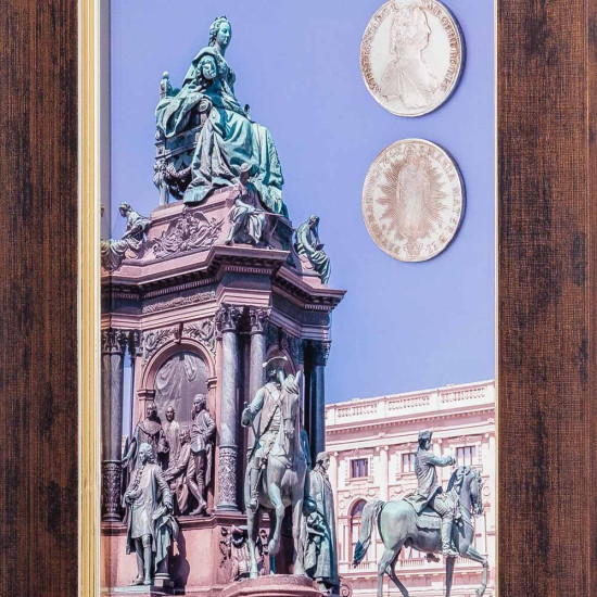 Композиція "Епоха Марії-Терезії: Монументальна спадщина в сріблі"