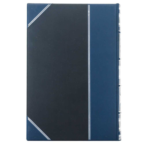 Подарункове видання "Корсари кайзера" І. Бунич з декором металевою посрібленою реплікою медалі