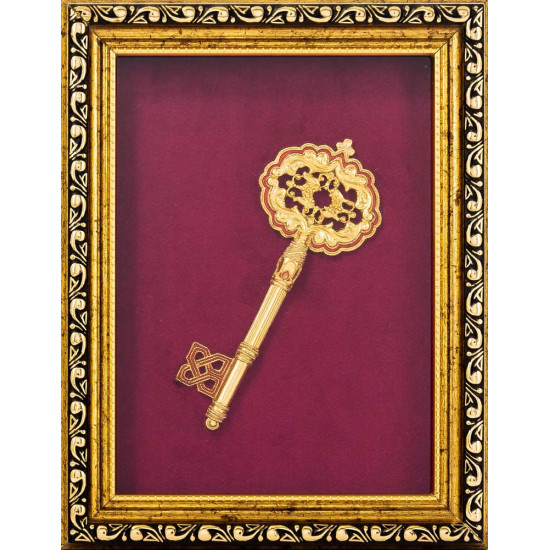 Подарунок "Ключ" (ювелірний виріб з позолотою та емалями)