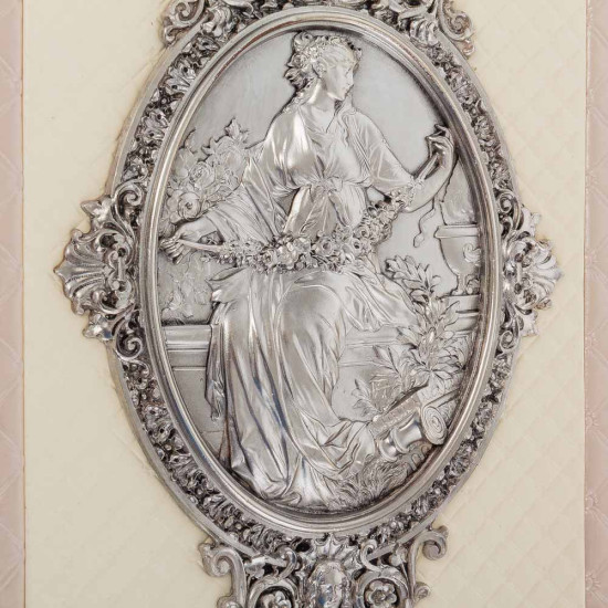 Альбом для фото «Срібний архів спогадів» у шкіряній палітурці з посрібленим декором