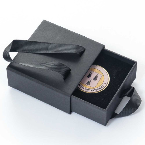 Пам'ятний жетон "Суми - місто нескорених" у подарунковому футлярі