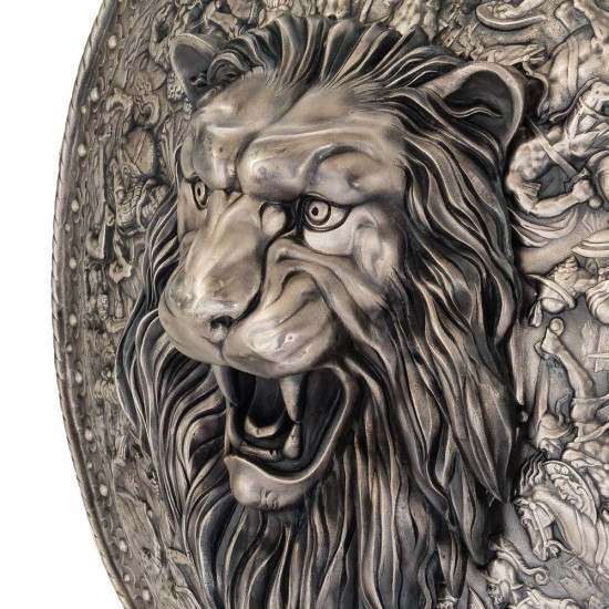 Парадний та церемоніальний щит рондаш з зображенням лева та батальних сцен. Музейна посріблена репліка