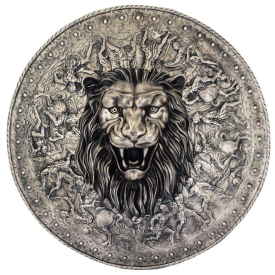 Парадний та церемоніальний щит рондаш з зображенням лева та батальних сцен. Музейна посріблена репліка