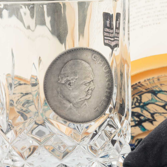 Подарунковий набір для віскі «Вінстон Черчілль» (2 келихи, книга, каміння для охолодження віскі)