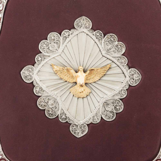 Подарункове видання Святого Євангелія (мідь, сріблення, позолота, емалі)