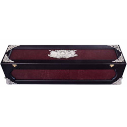 Пернач Олександра Якубовича у подарунковому футлярі