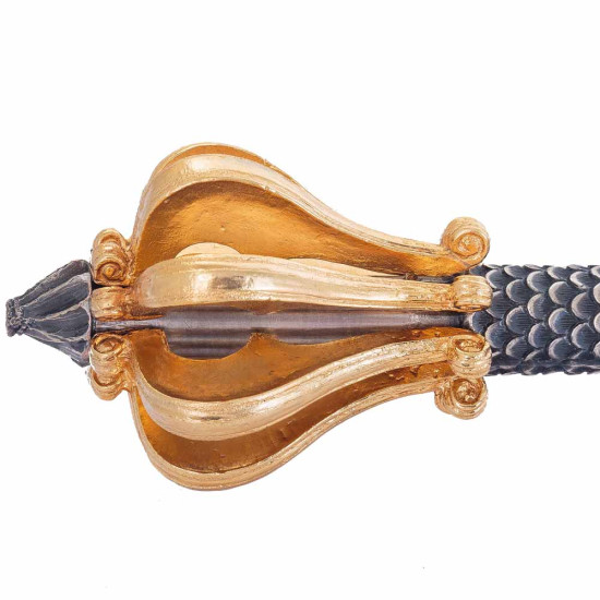 Пернач Олександра Якубовича у подарунковому футлярі