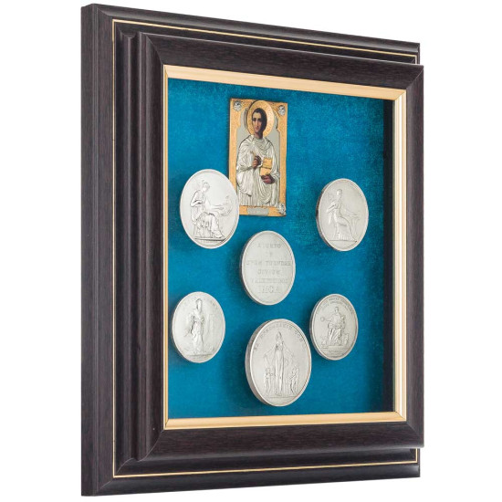 Ікона святого великомученика Пантелеймона з репліками рідкісних медалей (мідь, сріблення, позолота)