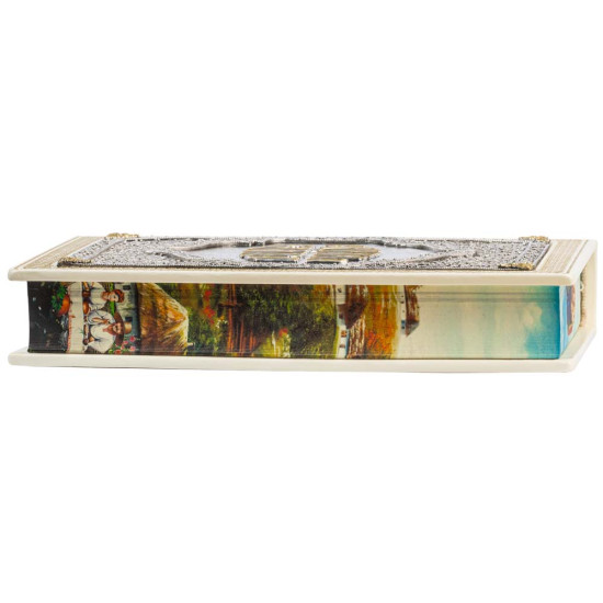 Подарункове видання «Родинна книга» з позолоченим та посрібленим ювелірним декором