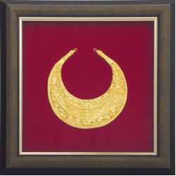 Подарунок "Скіфська пектораль"