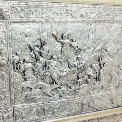 Картина "Полювання амазонок" (мідь, сріблення)