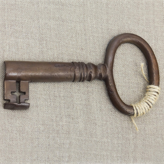 Колаж "Ключі"