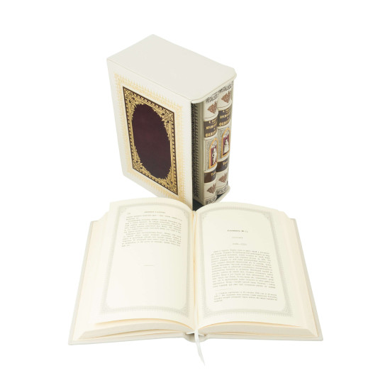 Подарункове видання "Тимчасовики та фаворитки" К. Біркін у 3 т. у шкіряному футлярі (позолота, сріблення, емалі)