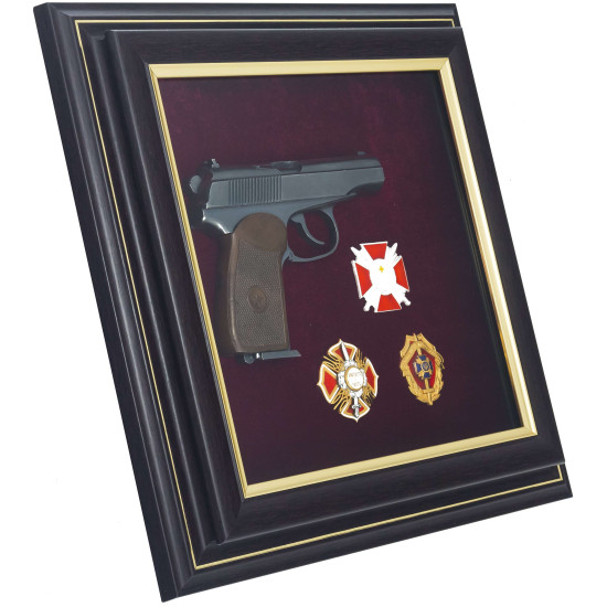 Сувенір "Пістолет Макарова та нагороди"