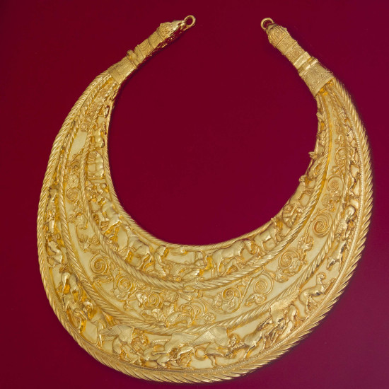 Подарунок "Скіфська пектораль"