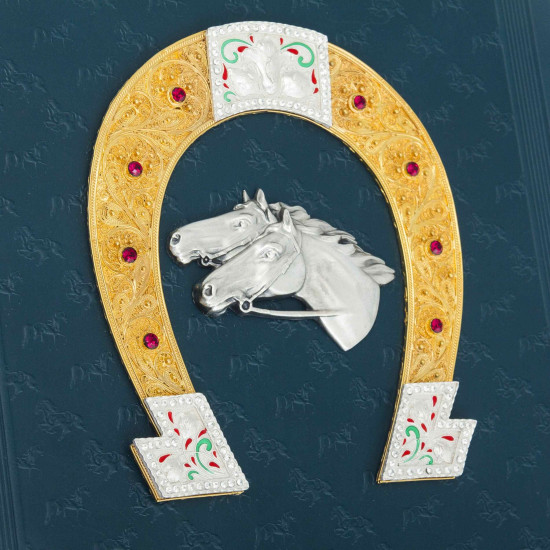 Подарункове видання "Книга про коня"  князя Урусова С.П. у 2 т. у шкіряному футлярі з позолоченою підковою з інкрустацією Сваровські. (Настільна книга для кожного коннозаводчика, коняра, коневласника та любителя коней)